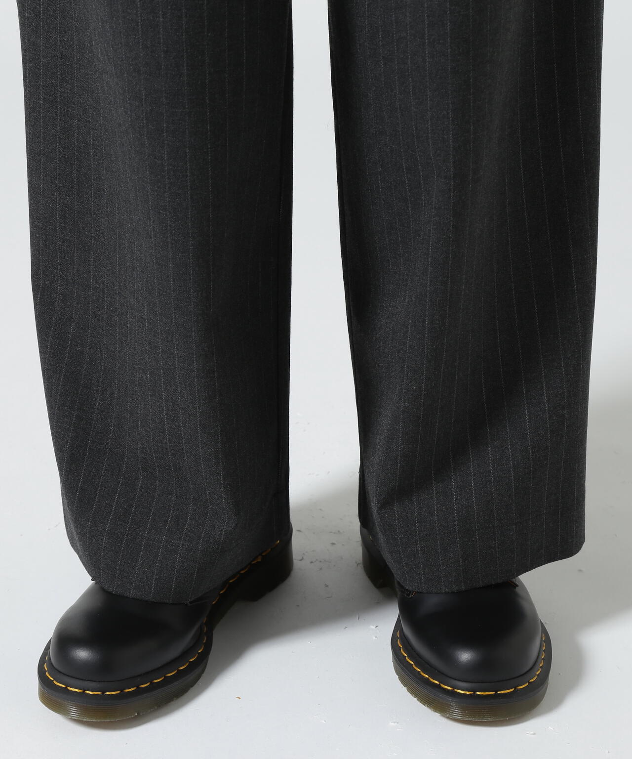 DROIT BELLO(ドロイトベロ)Straight Tuck Salopette