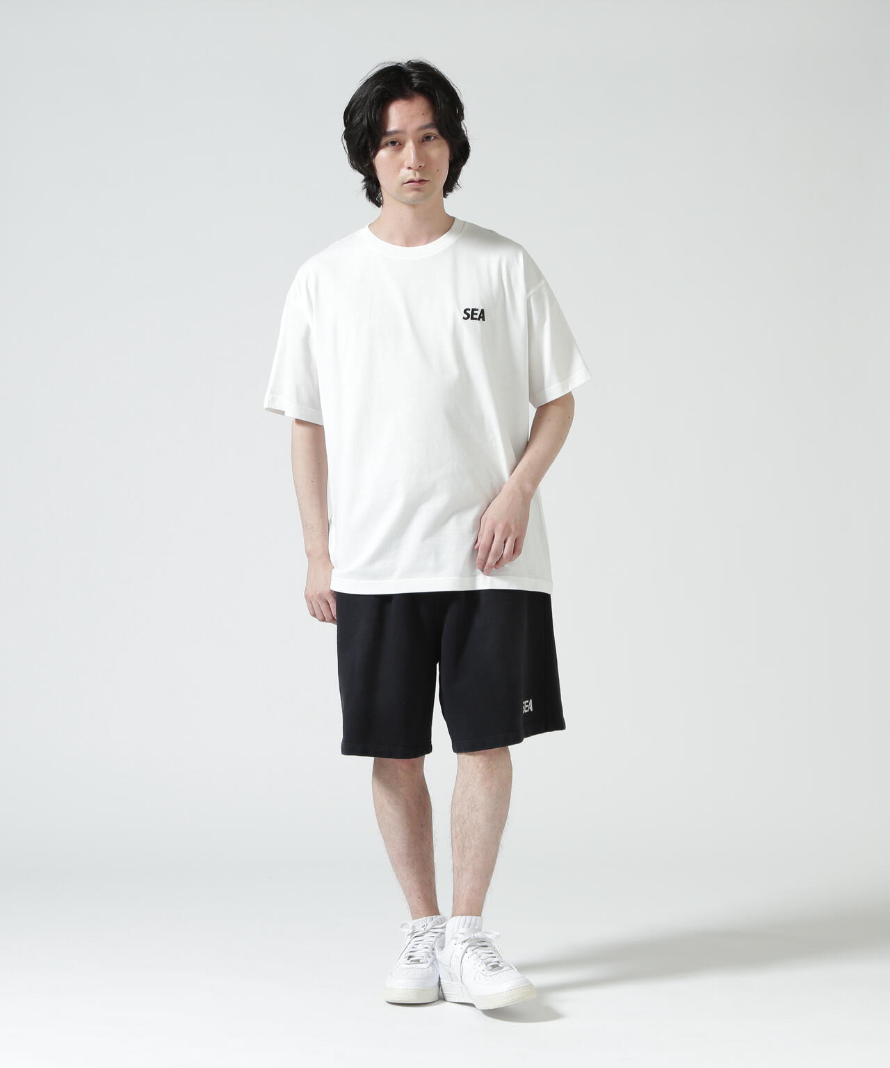 177cm B:81 W:72 H:88 着用サイズ:L