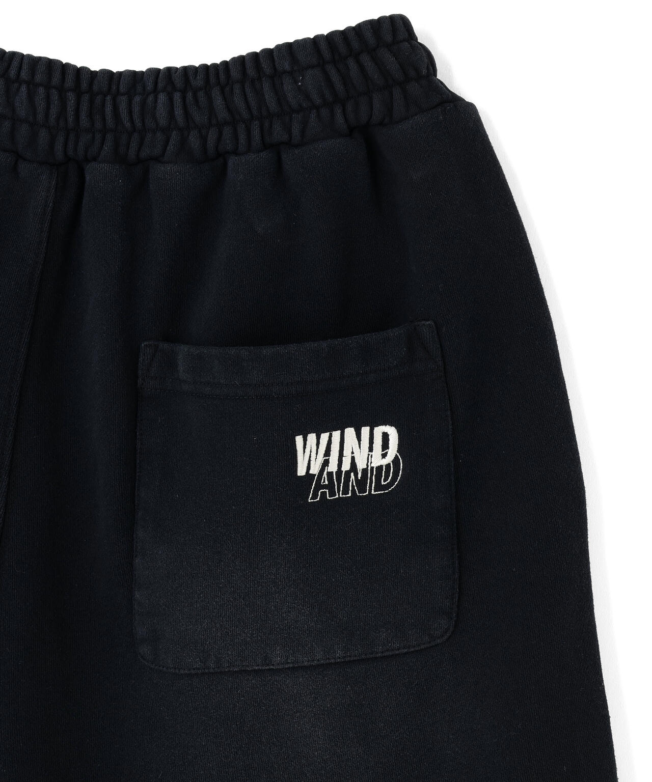 WIND AND SEA(ウィンダンシー)SULFUR DYEING LOGO HALF PANTS