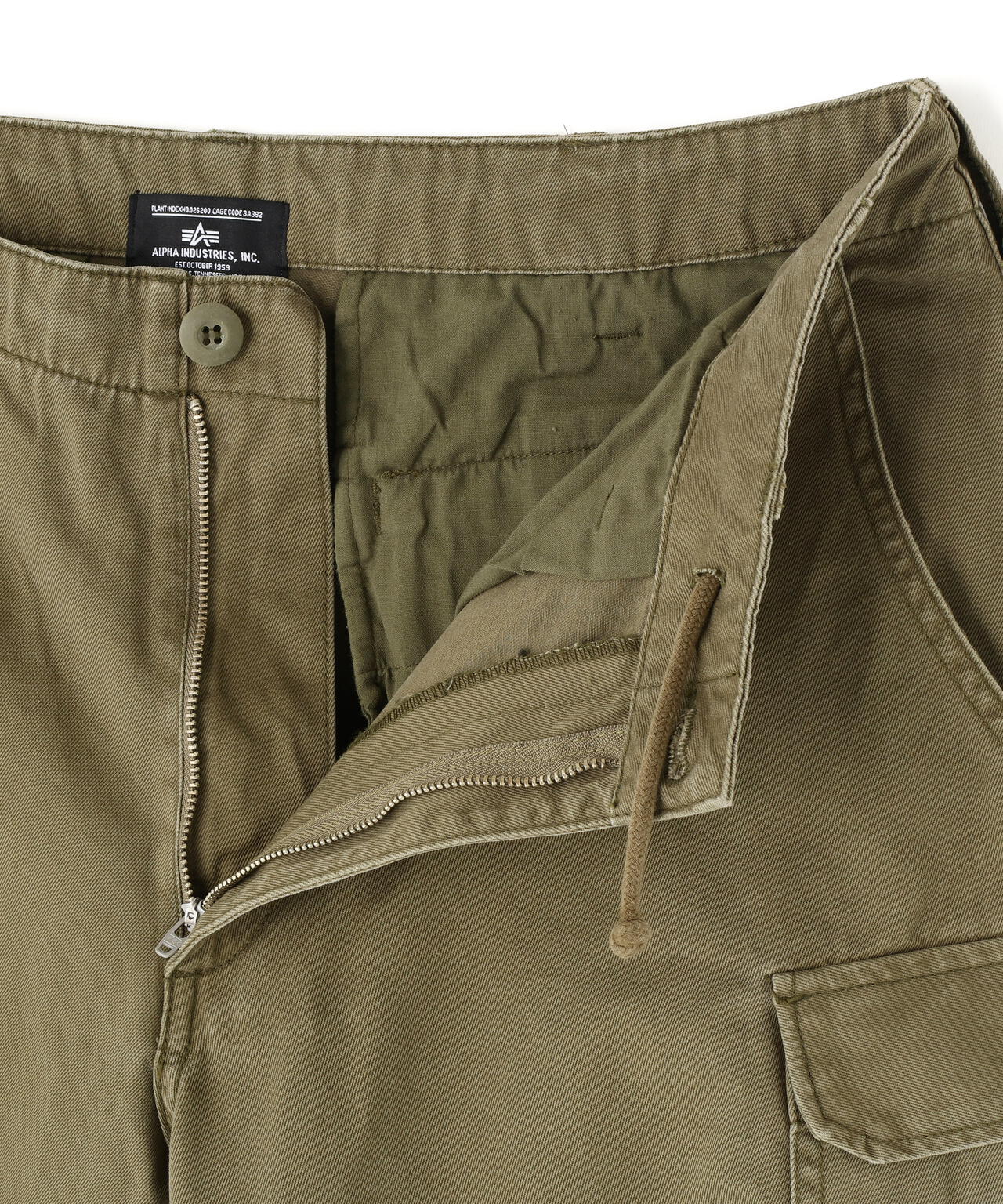 CLASSIC CARGO PANTS