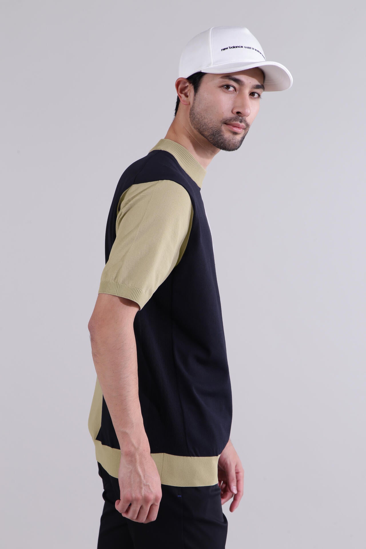 【直営店舗限定】半袖 モックネック ニット プルオーバー (MENS)