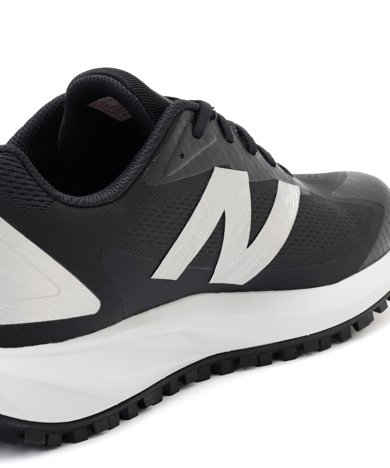 UG1001E スパイクレスシューズ (UNISEX)