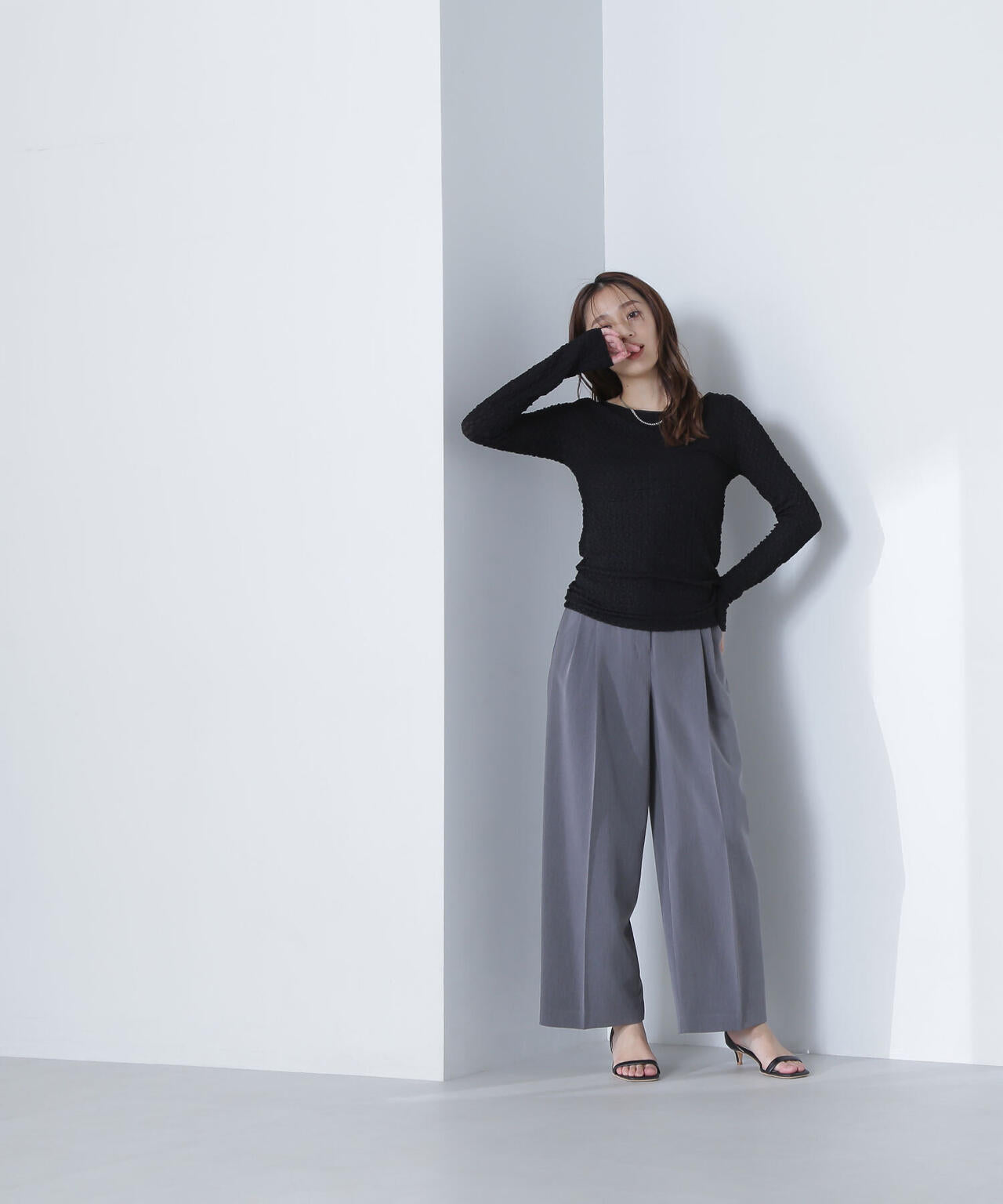 【THINK BEAUTY】バックシャンレースカットソー*