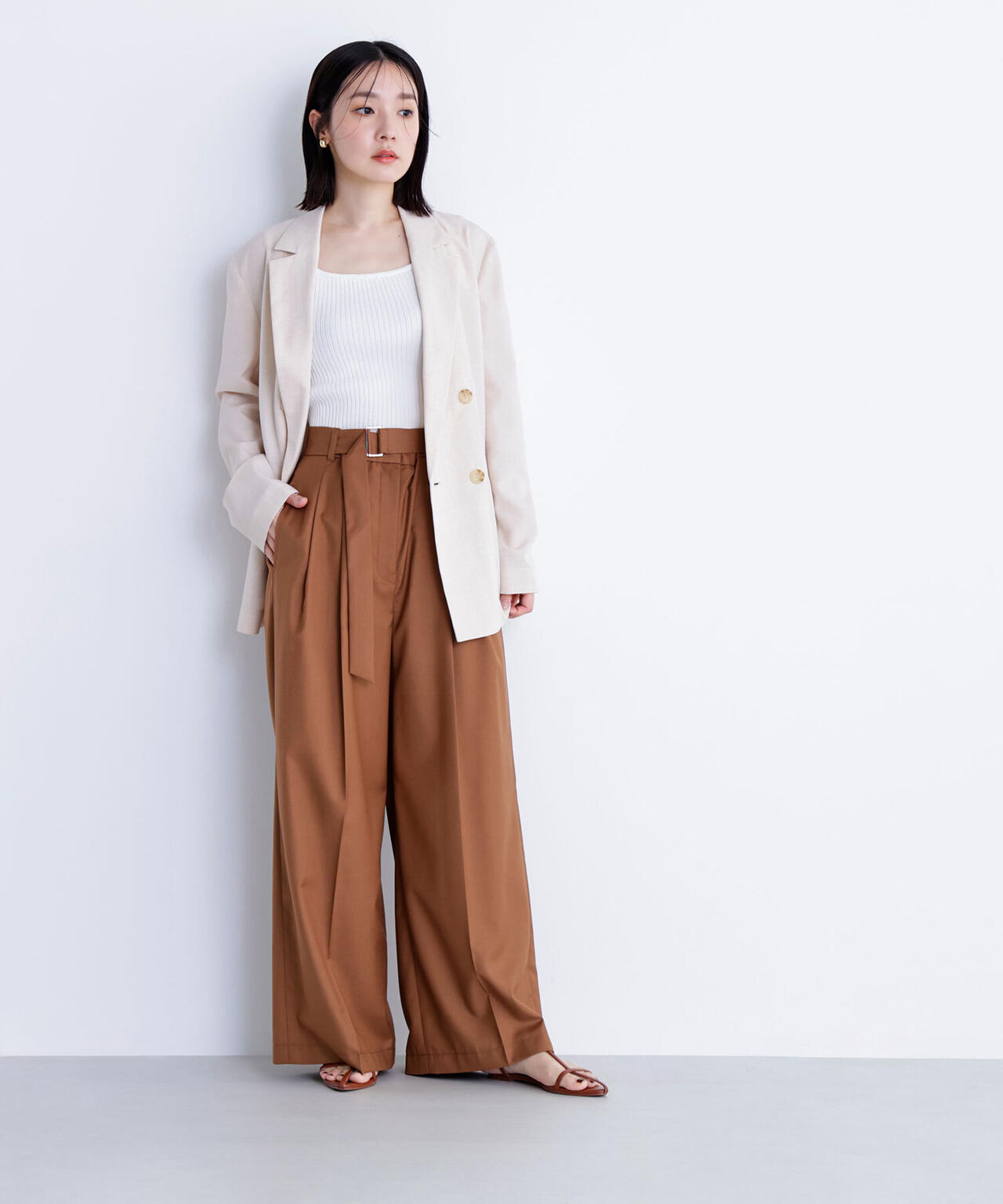 デザインベルトワイドパンツ*