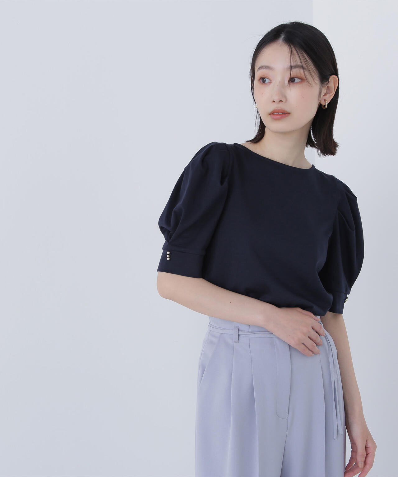 パフスリーブカットソー