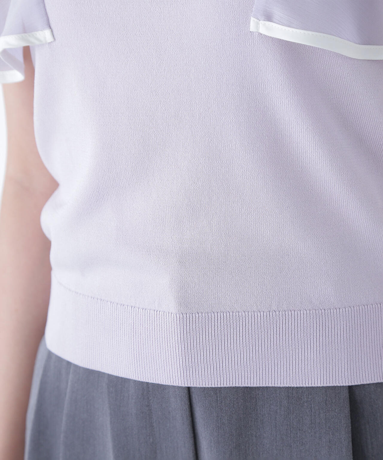 バイカラーフレアスリーブニット*