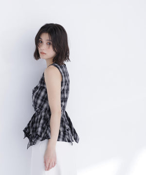 163cm 着用サイズ：FR