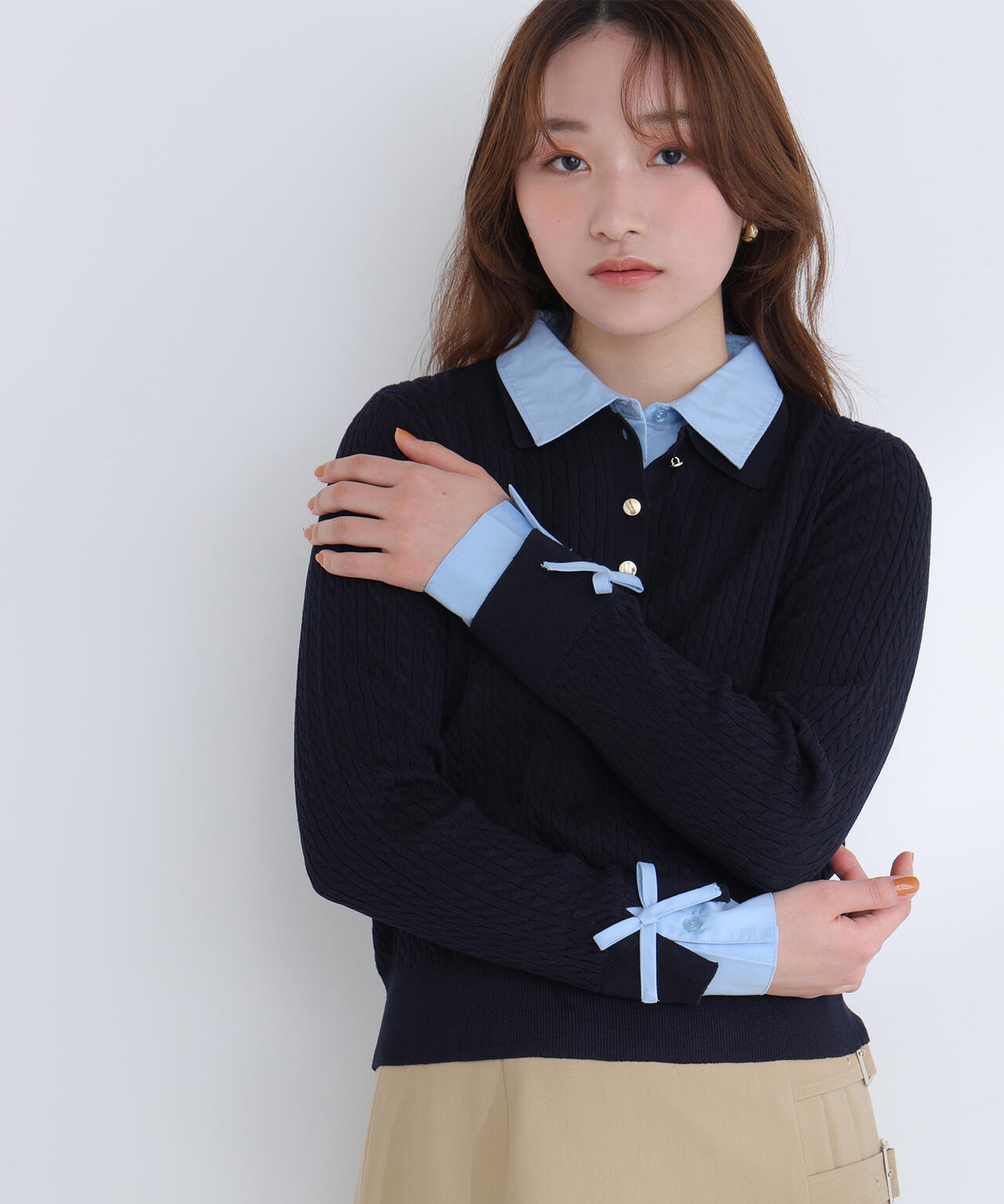 <Oggi.jp掲載>シャツドッキングケーブルニット