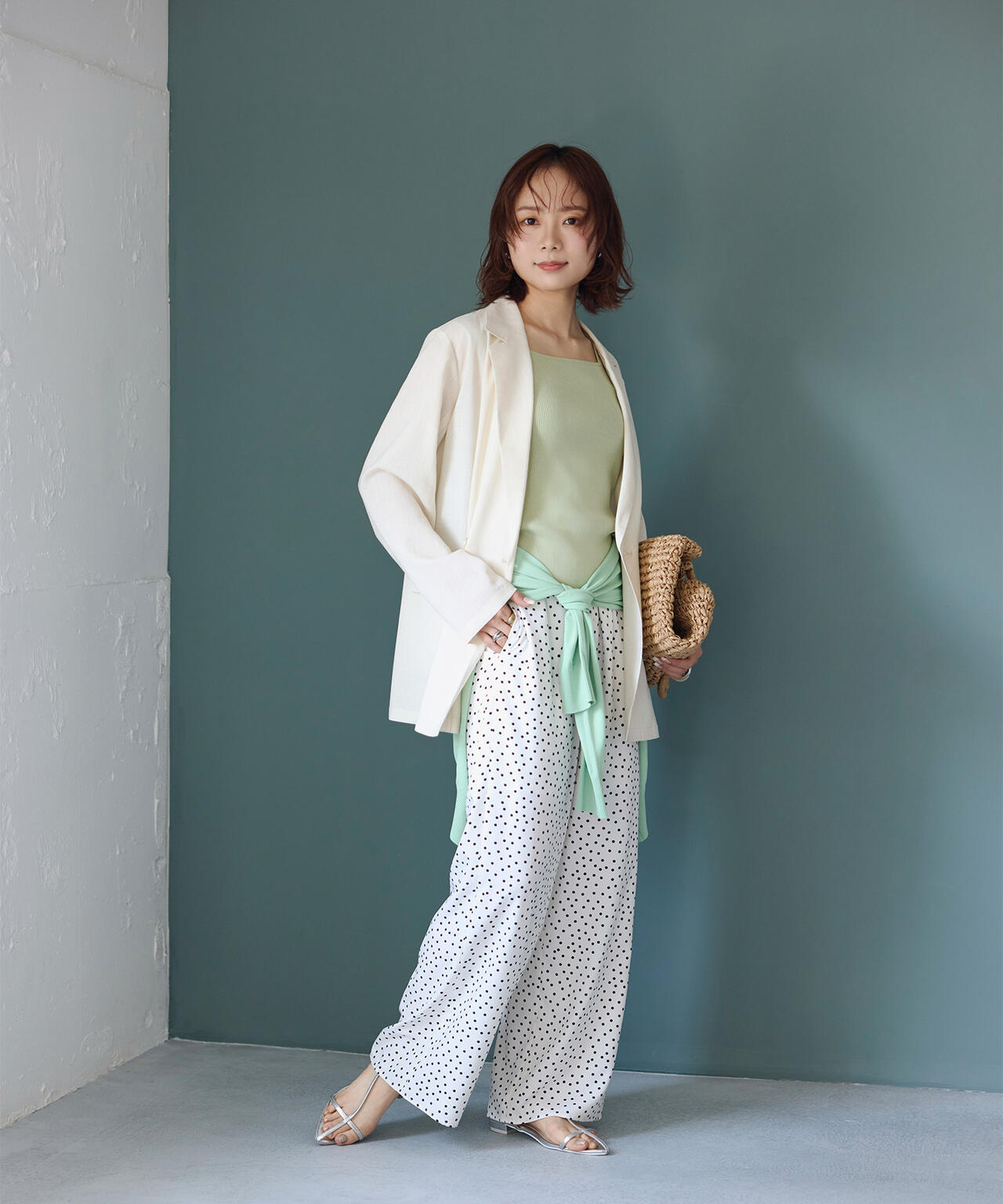 160cm 着用サイズ：FR