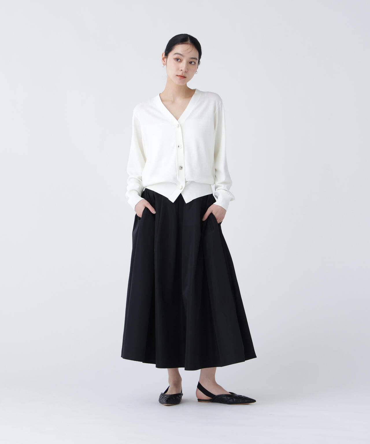 168cm B81cm W60cm H89cm 着用サイズ：FR