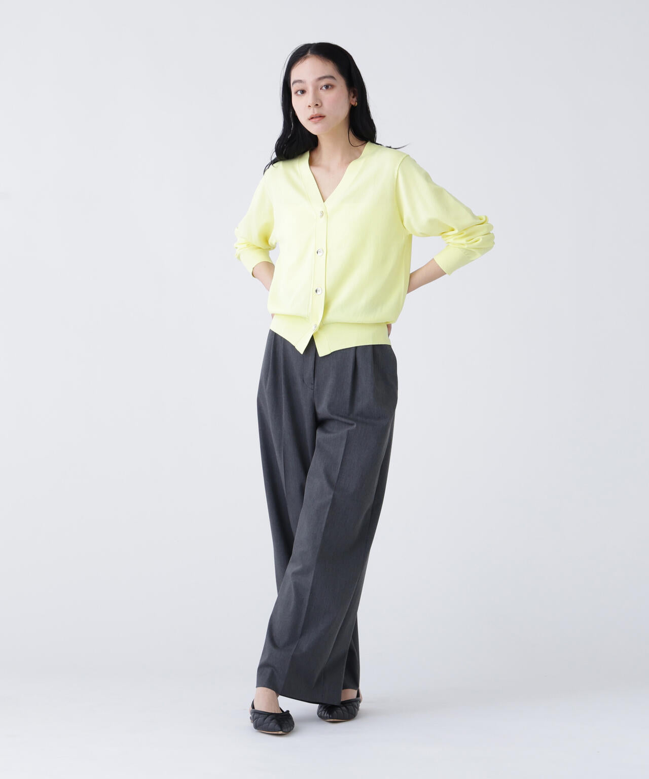 168cm B81cm W60cm H89cm 着用サイズ：FR