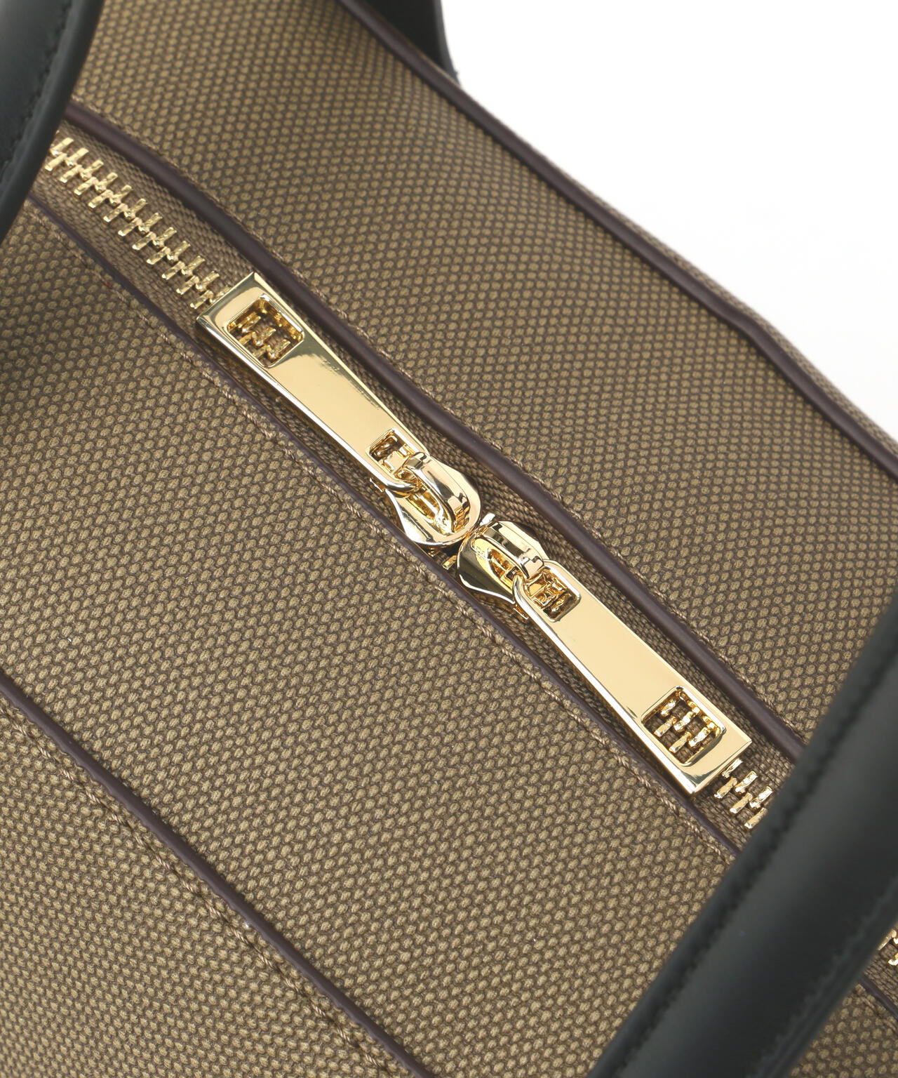 <CLASSY.掲載>チャームデコラキャンバスボストンバッグ
