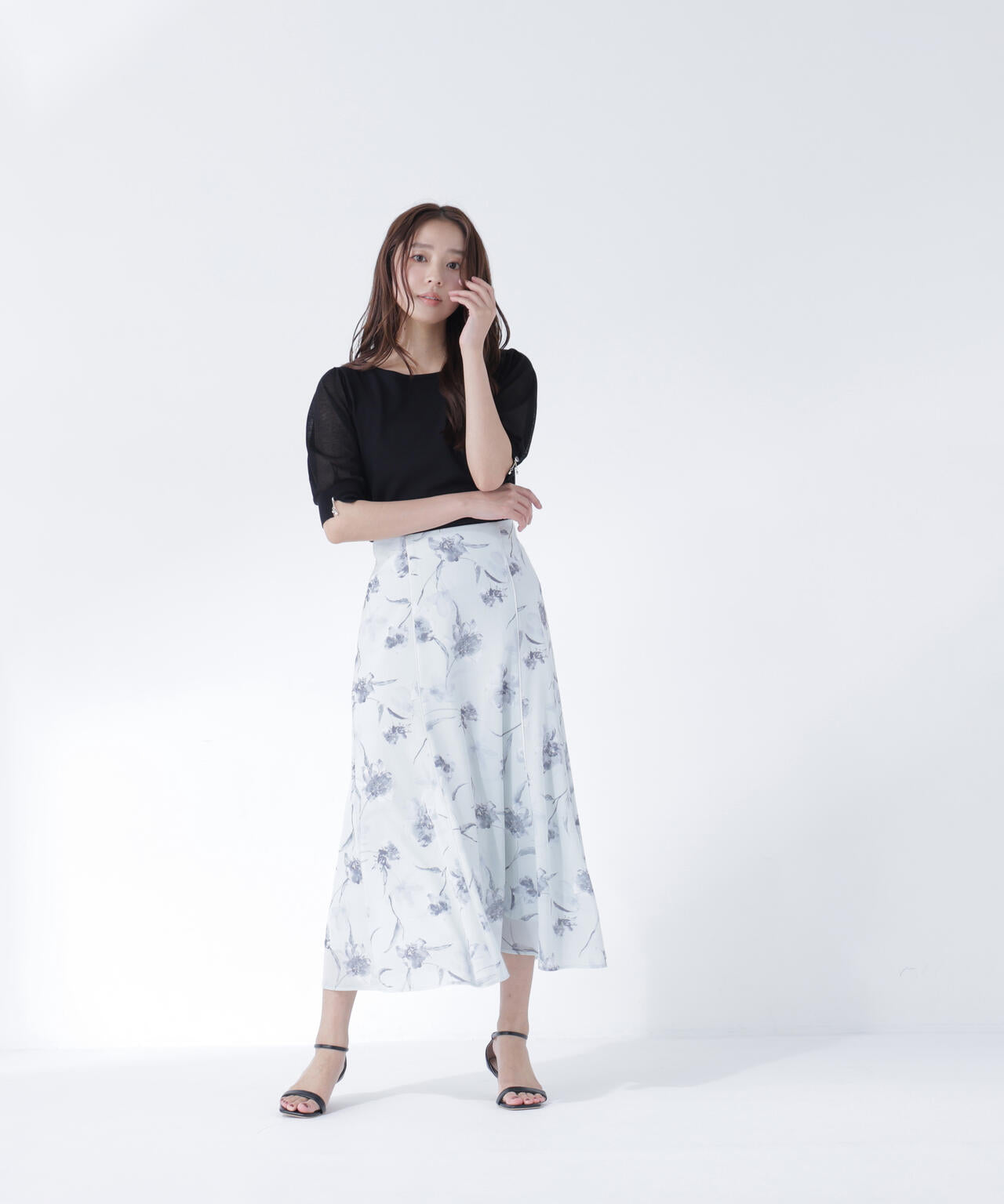 165cm 着用サイズ：FR