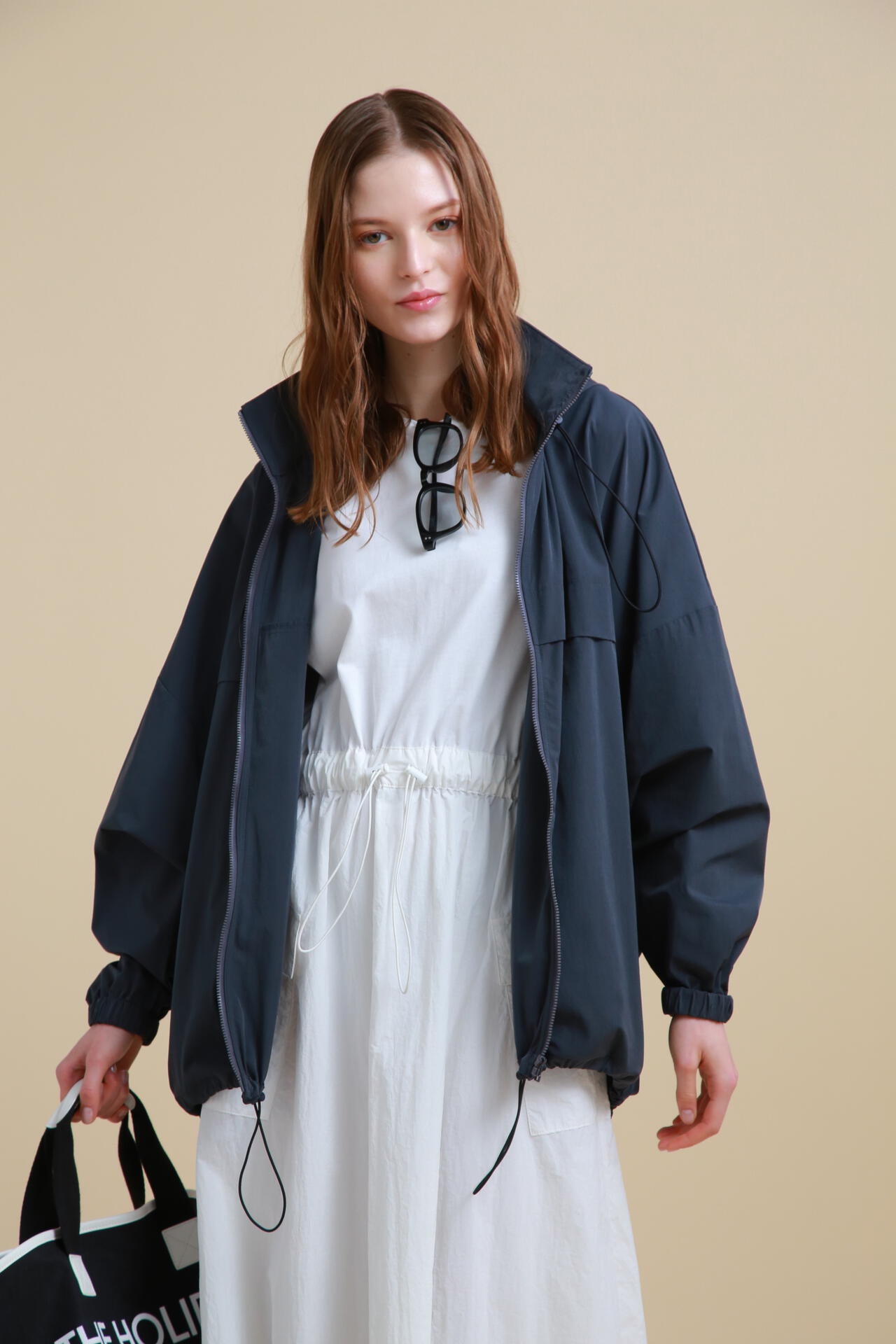 [THE HOLIDAY CLOSET]ドルマンフードコート