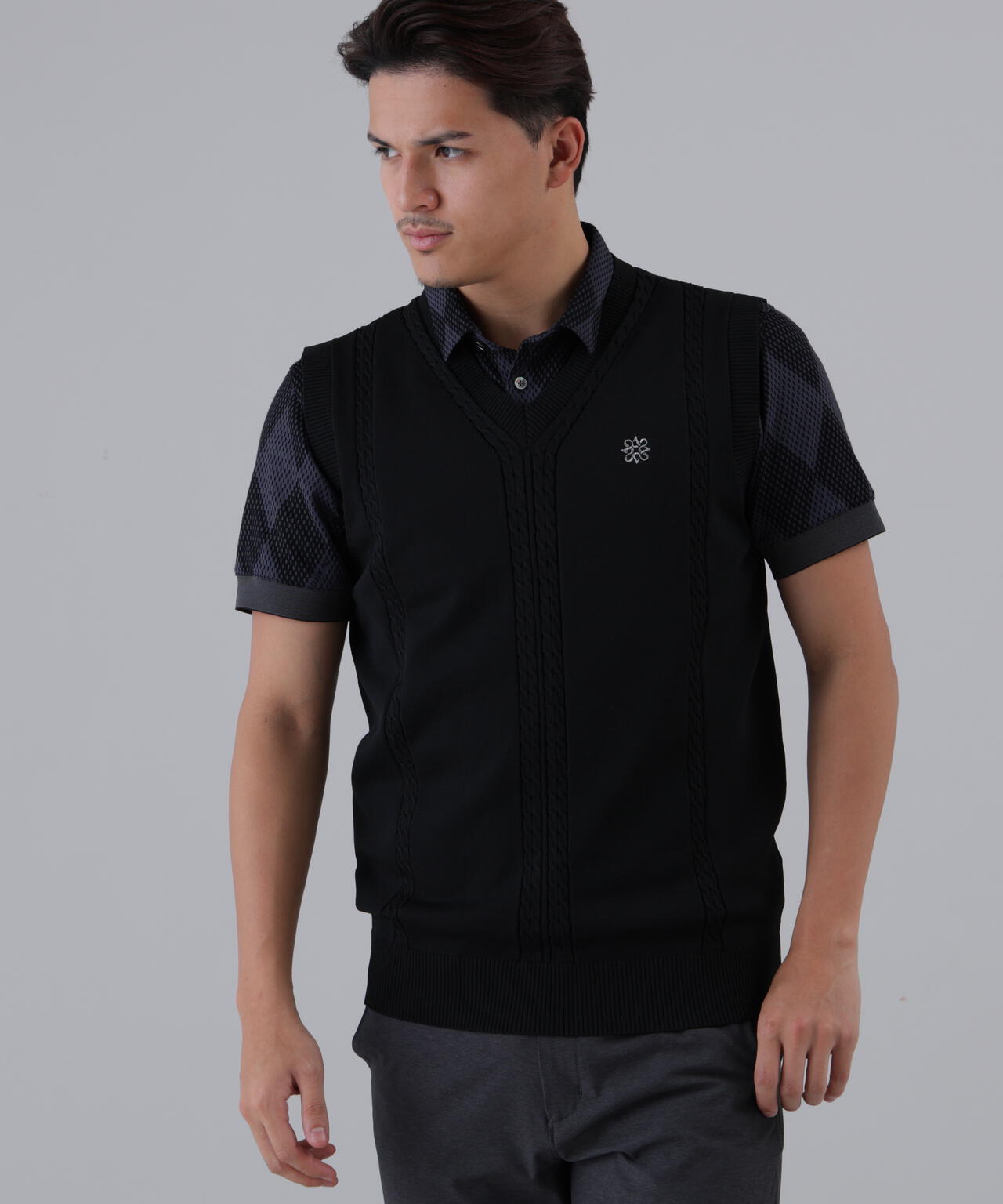 【オンライン限定SALE】9GケーブルVネックニットベルトプルオーバー (MENS)