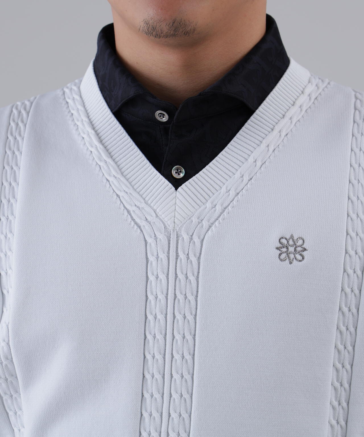 【オンライン限定SALE】9GケーブルVネックニットベルトプルオーバー (MENS)