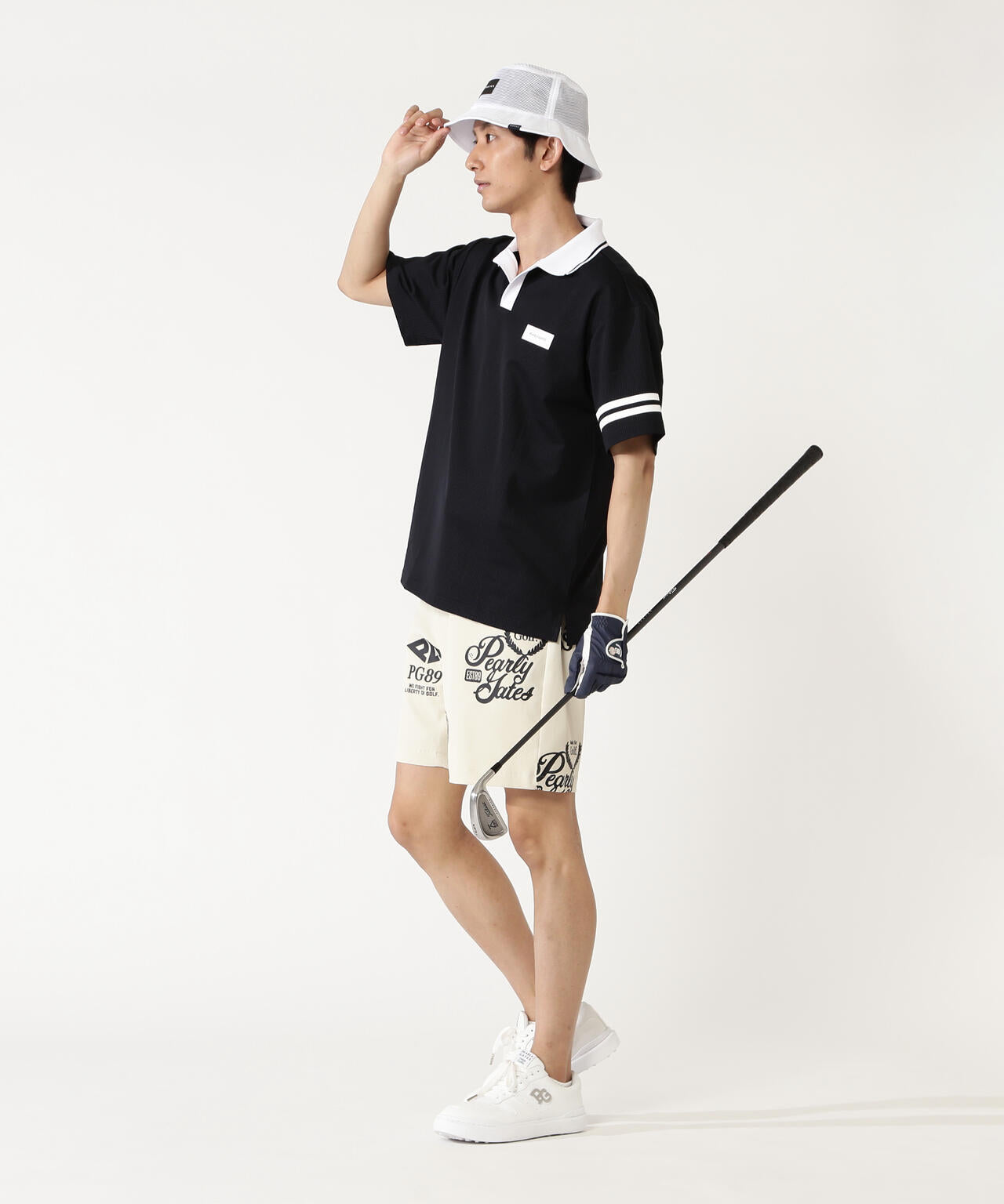 H:182cm/C:93/W:77/H:91 着用サイズ：5