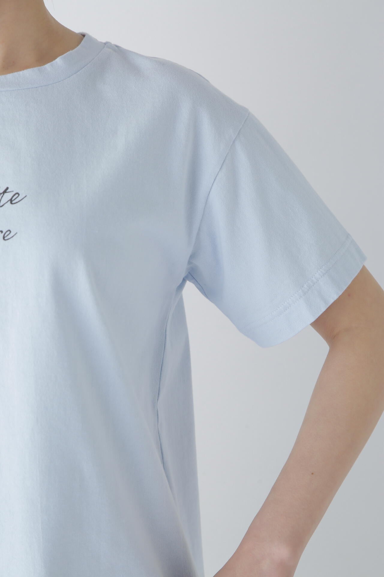ロゴＴシャツ