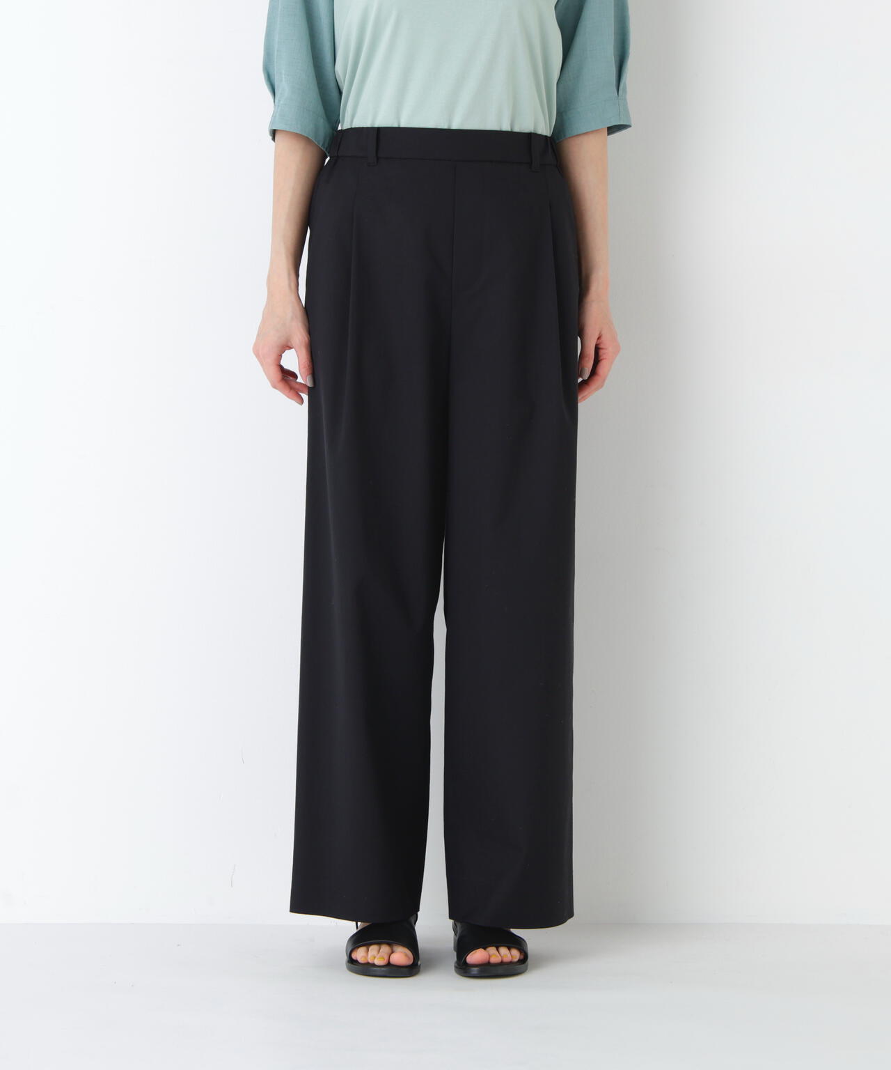 身長168cm　B76 W58 H86 着用サイズ：M