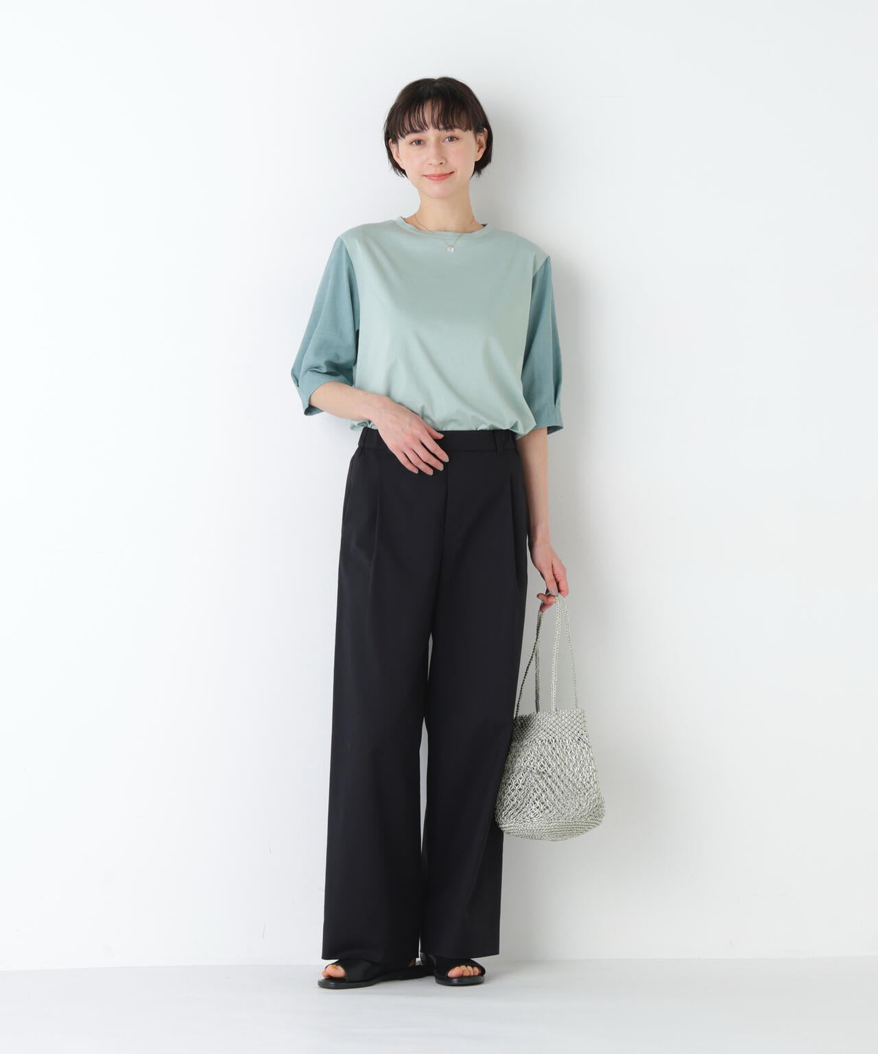 身長168cm　B76 W58 H86 着用サイズ：M