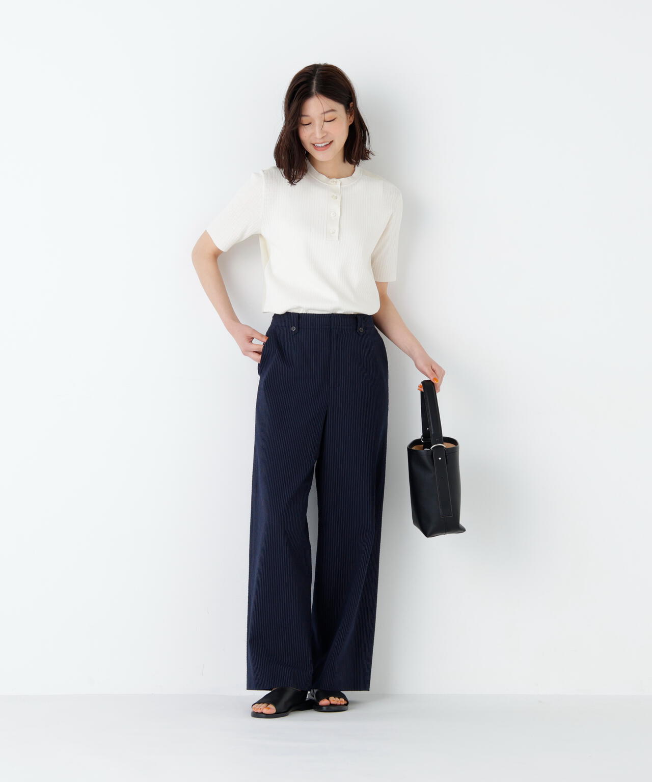 身長168ｃｍ　Ｂ82　W59　H88 着用サイズ：M