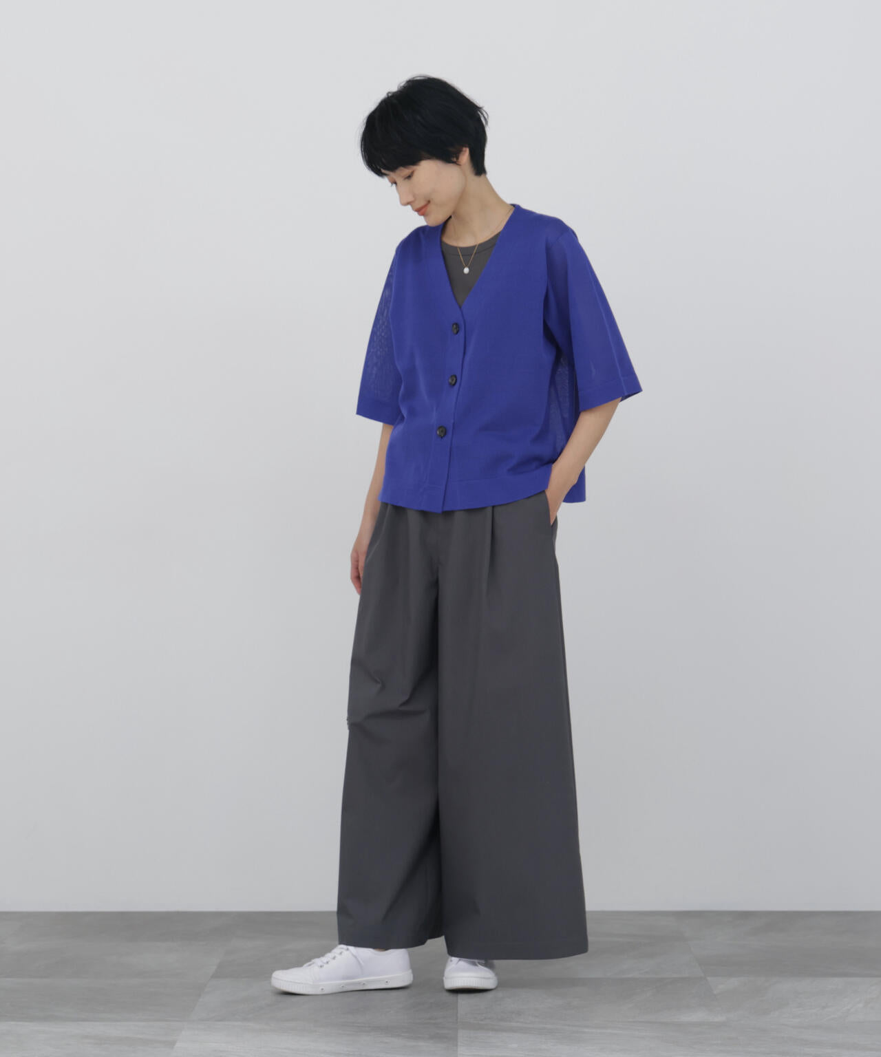 166cm　B/78　W/58　H/86 着用サイズ：M