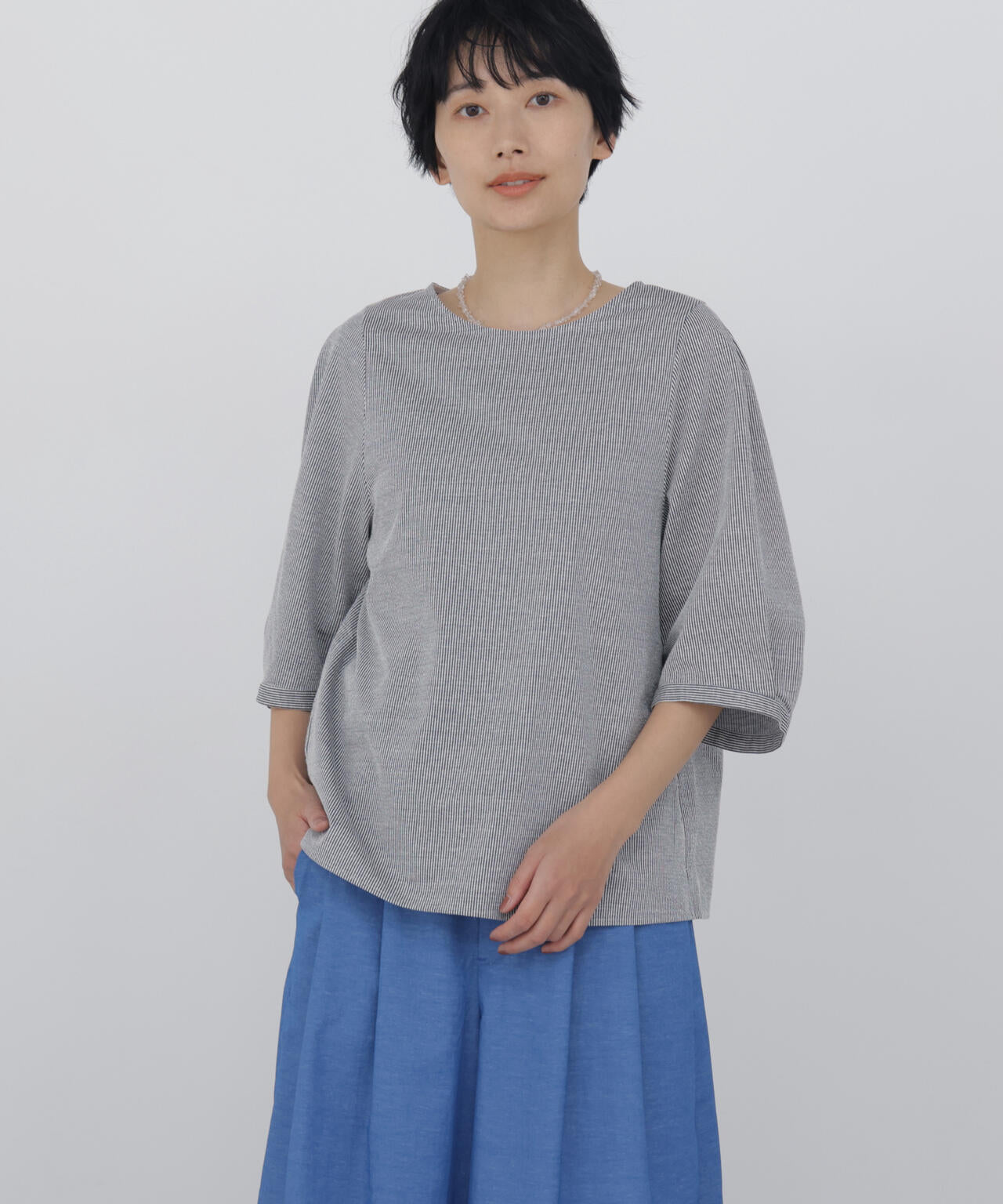 166cm　B/78　W/58　H/86 着用サイズ：M