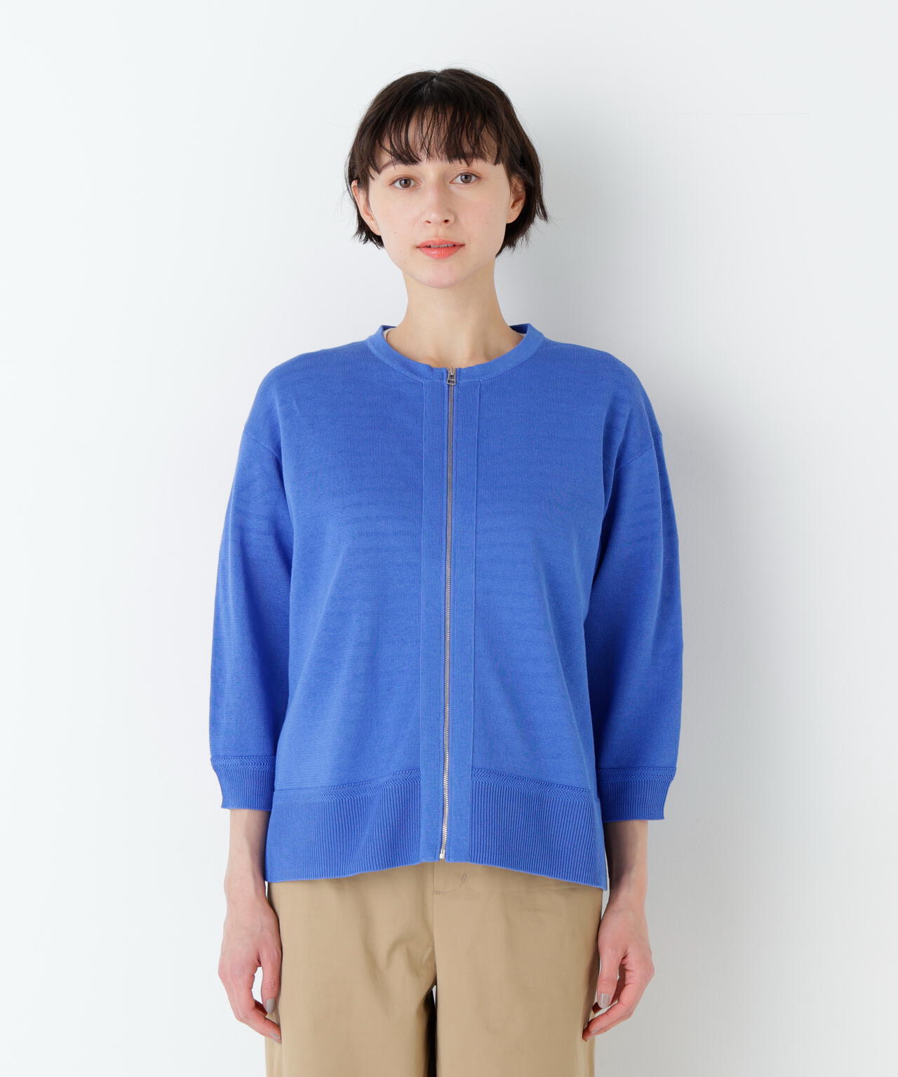 身長168cm　B76 W58 H86 着用サイズ：M