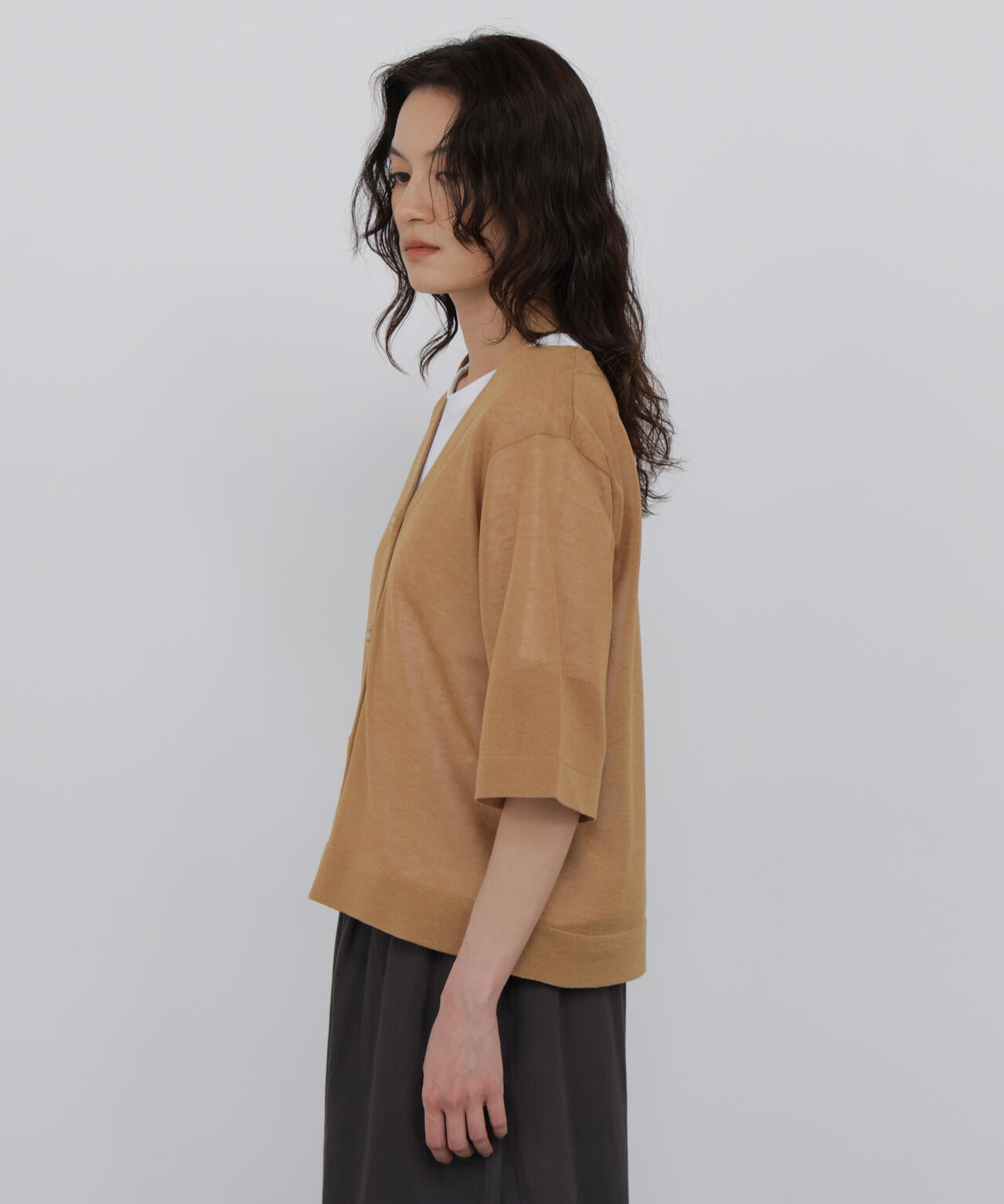 165cm/B:77cm/W:57cm/H:79cm 着用サイズ：M