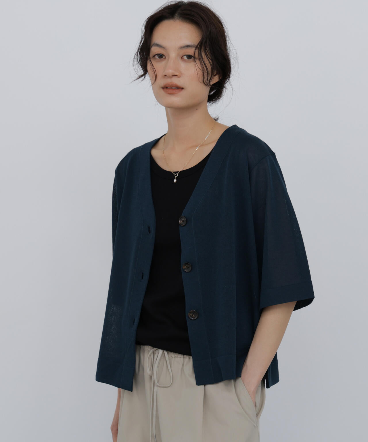 165cm/B:77cm/W:57cm/H:79cm 着用サイズ：M