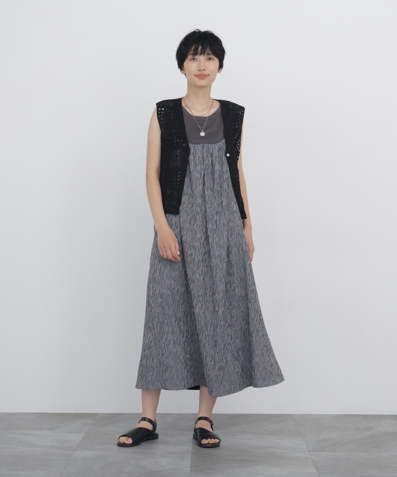 166cm　B/78　W/58　H/86 着用サイズ：M