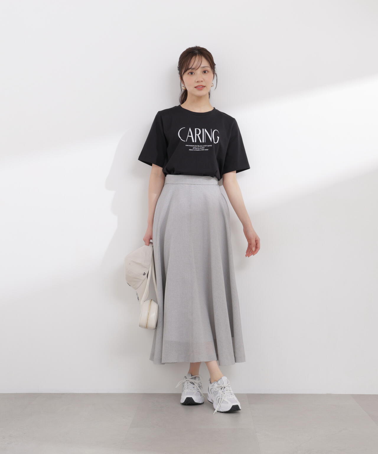 ＜加藤栞さん着用＞メッシュサーキュラースカート