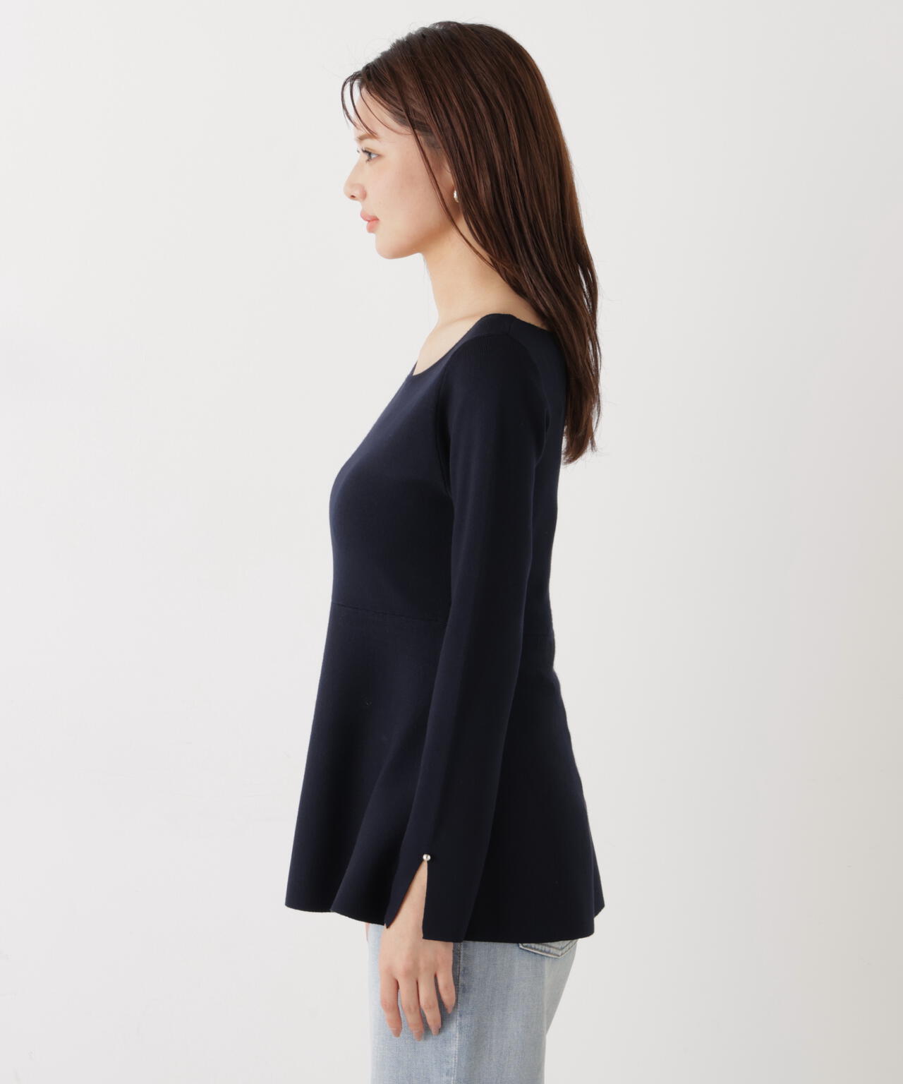 ＜ウォッシャブル/UV＞ペプラムベーシックニット【ブルー：official site・ZOZOTOWN・一部店舗限定】