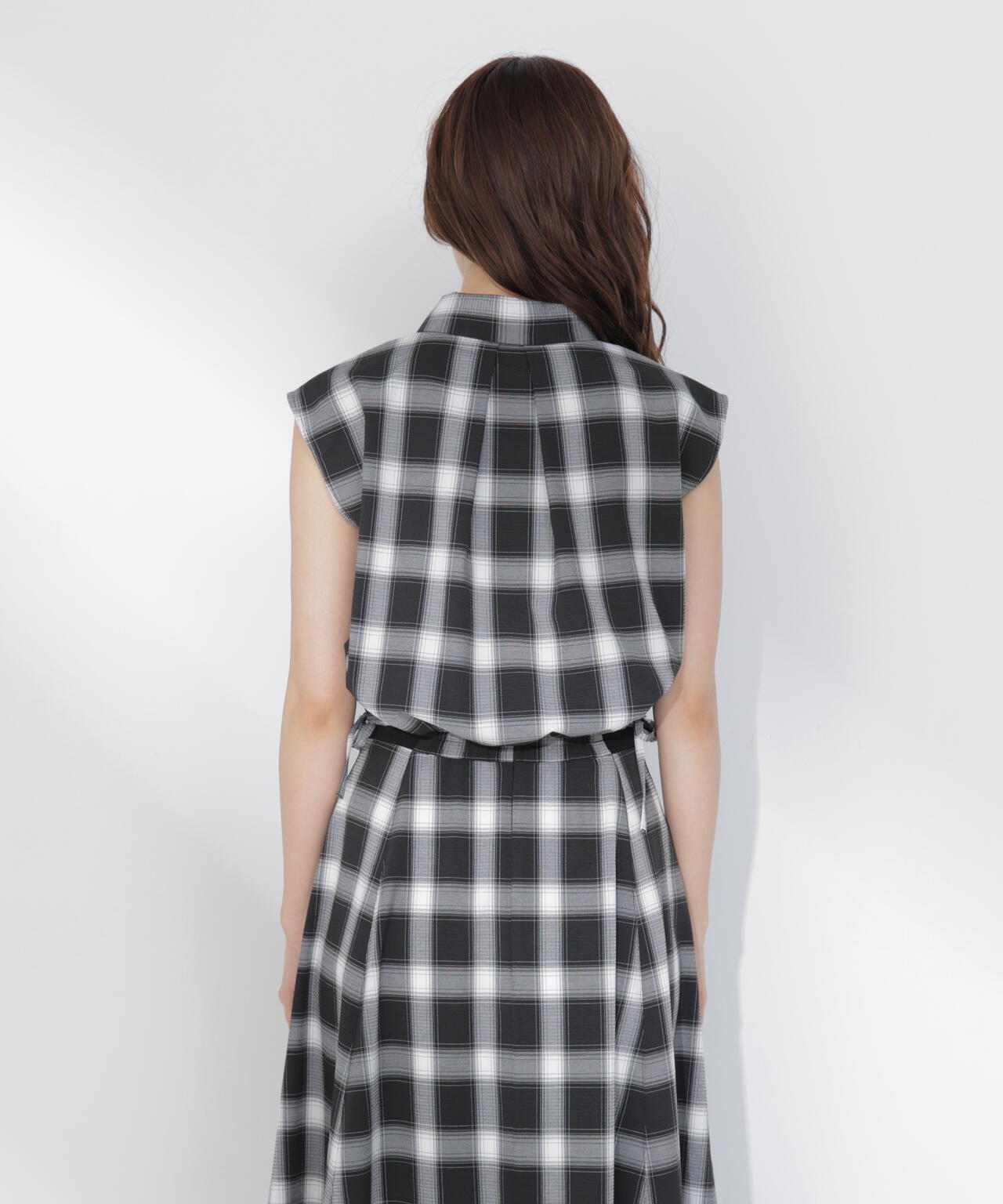 165cm 着用サイズ：FR