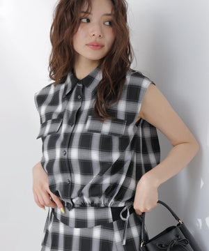165cm 着用サイズ：FR