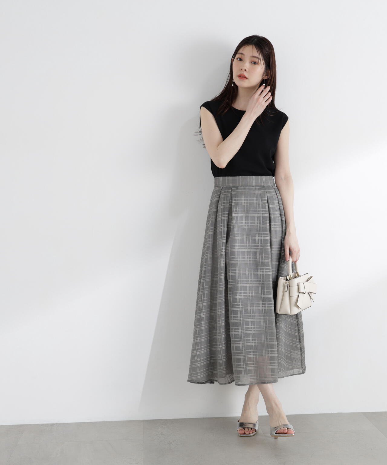167cm 着用サイズ：FR