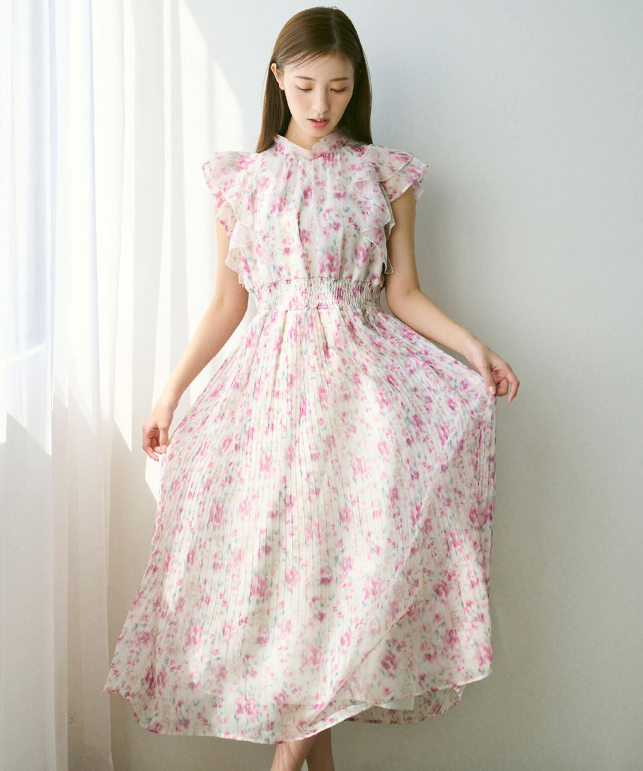 ぼかしフラワープリントワンピース