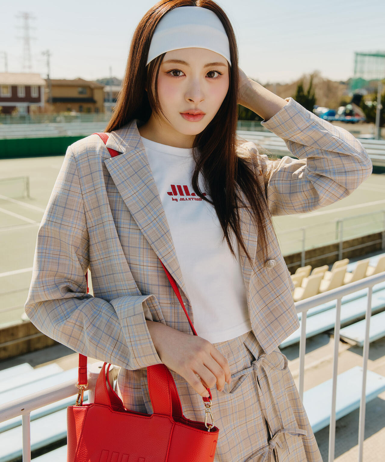 ショート丈刺繍ロゴTシャツオーガニックコットン