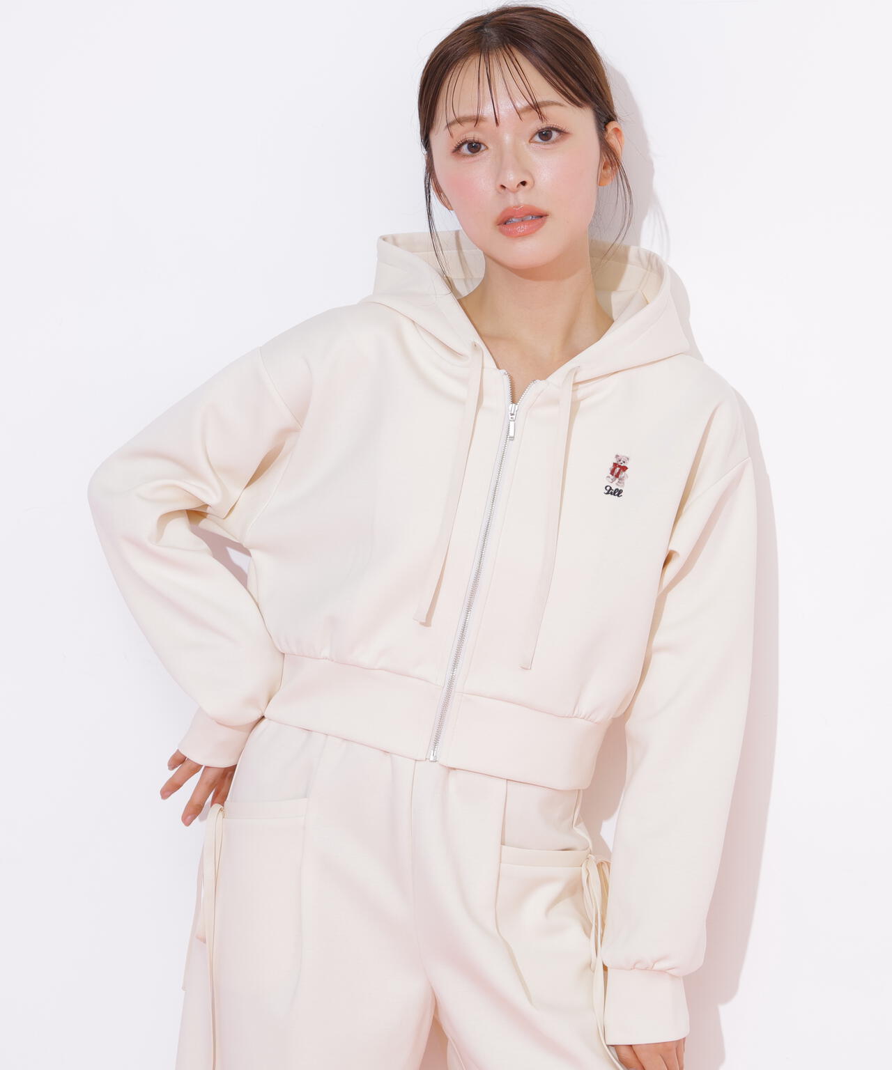 170cm 着用サイズ：FR