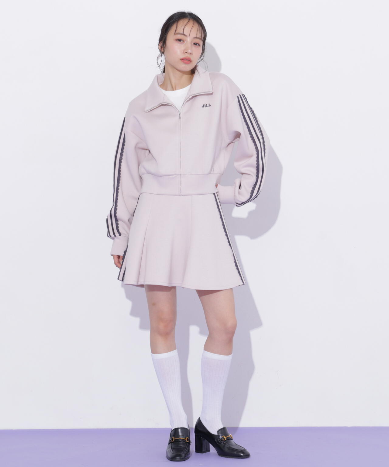 160cm 着用サイズ：FR