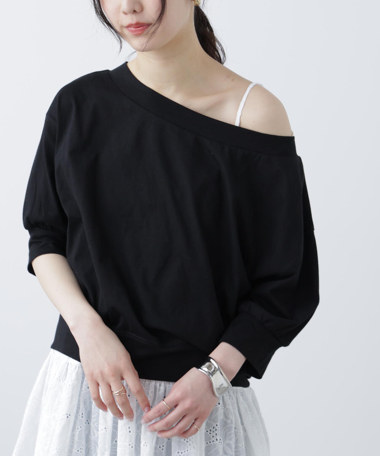［MFM］パフスリーブオフショルカットソー