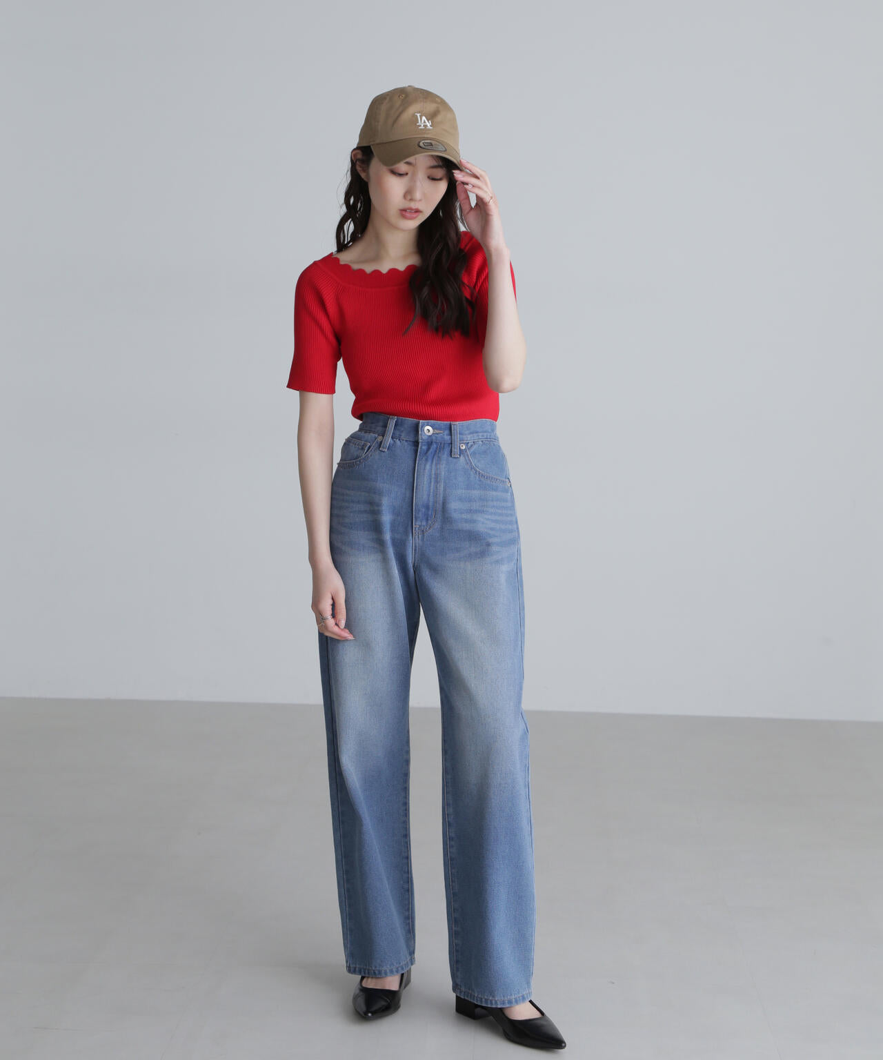 ２ＷＡＹオフショルスカラップニット