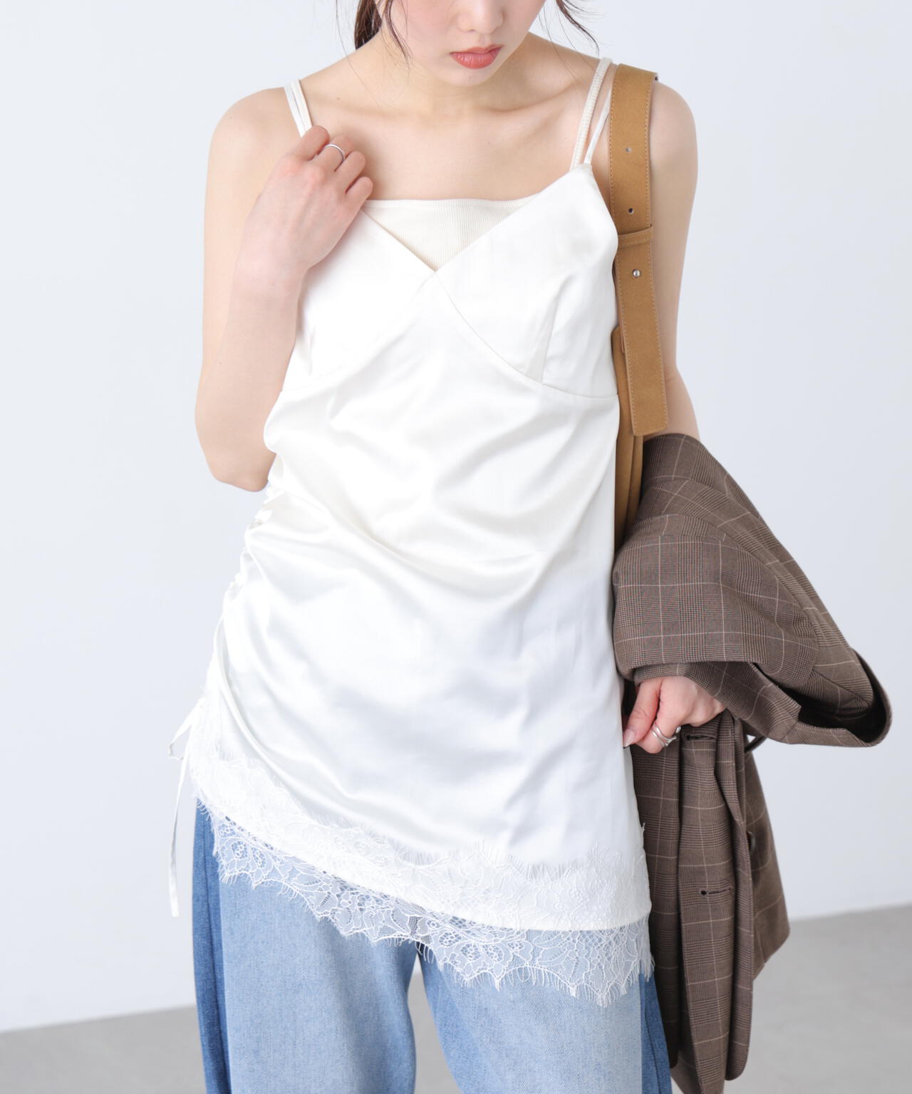 162cm 着用サイズ：FR