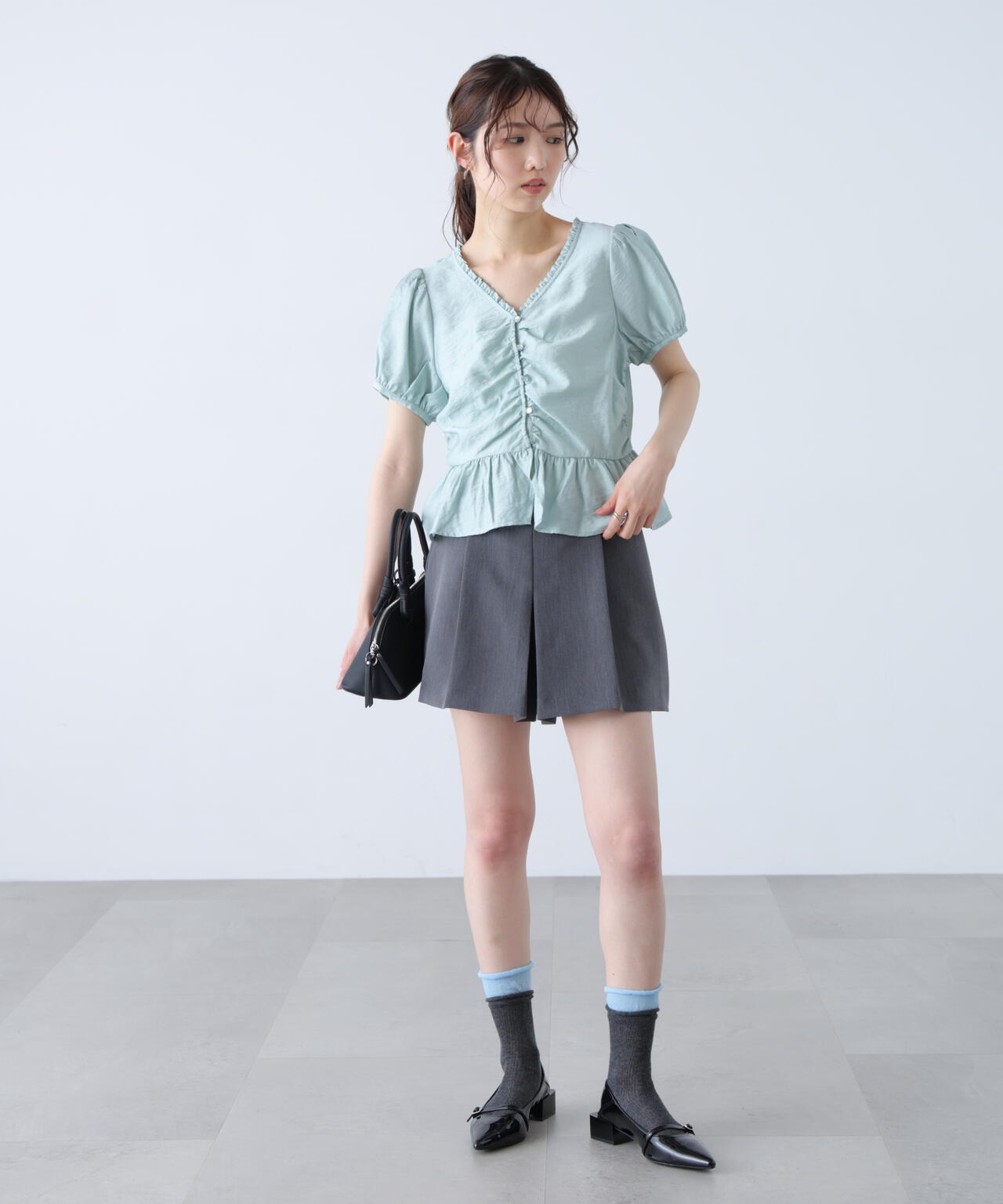 162cm 着用サイズ：FR