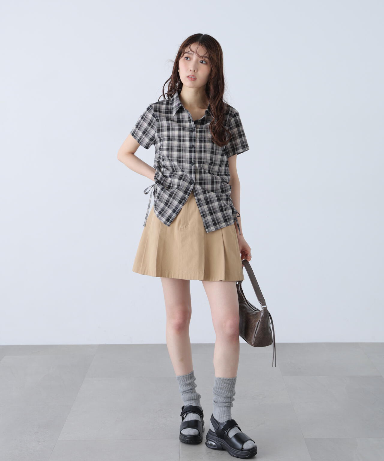 162cm 着用サイズ：FR
