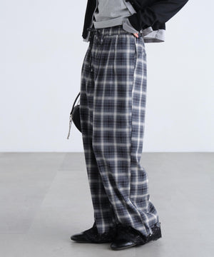 164cm 着用サイズ：FR