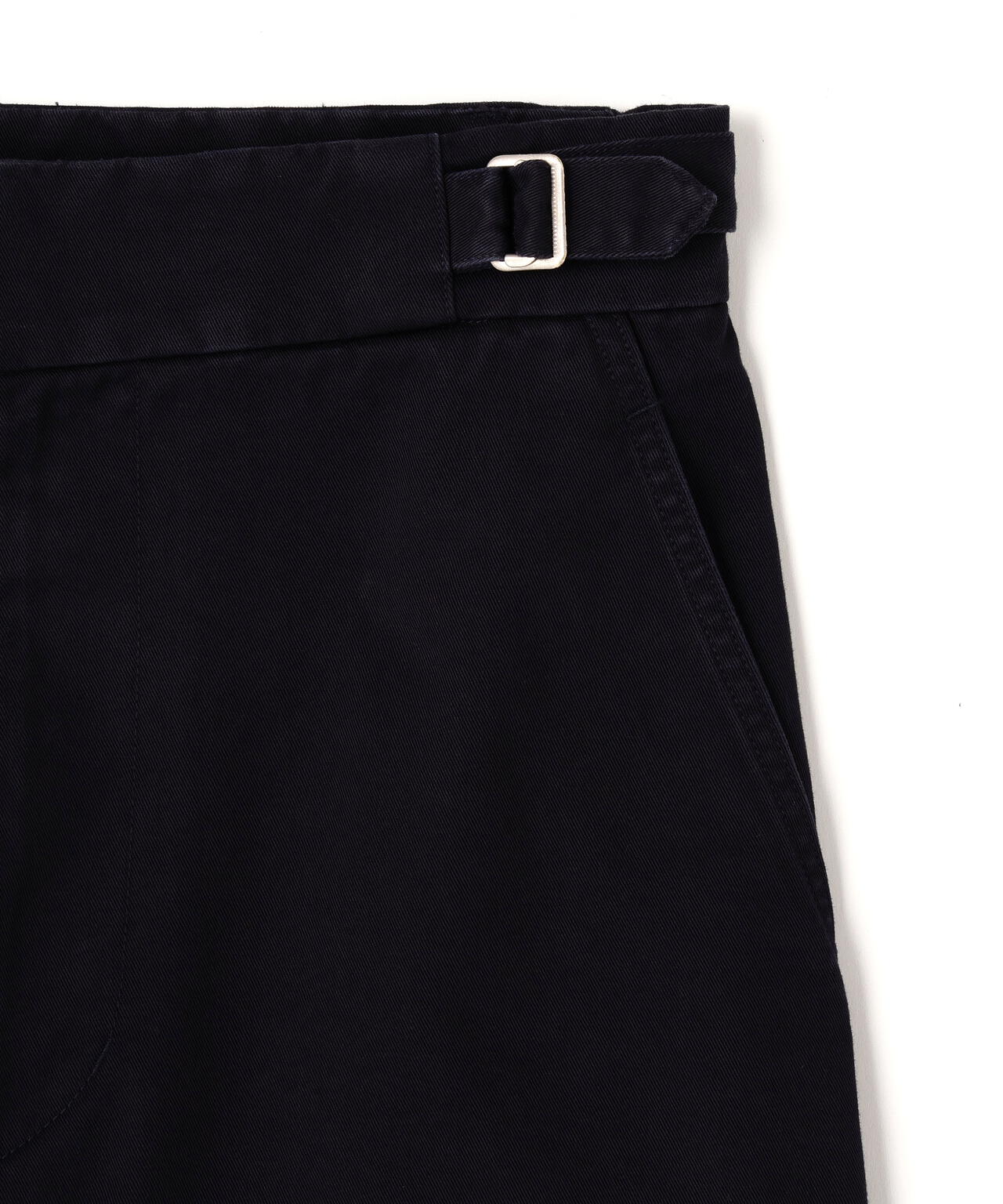 Ｙ / ORGANIC COTTON CHINO ADJUSTER TROUSERS