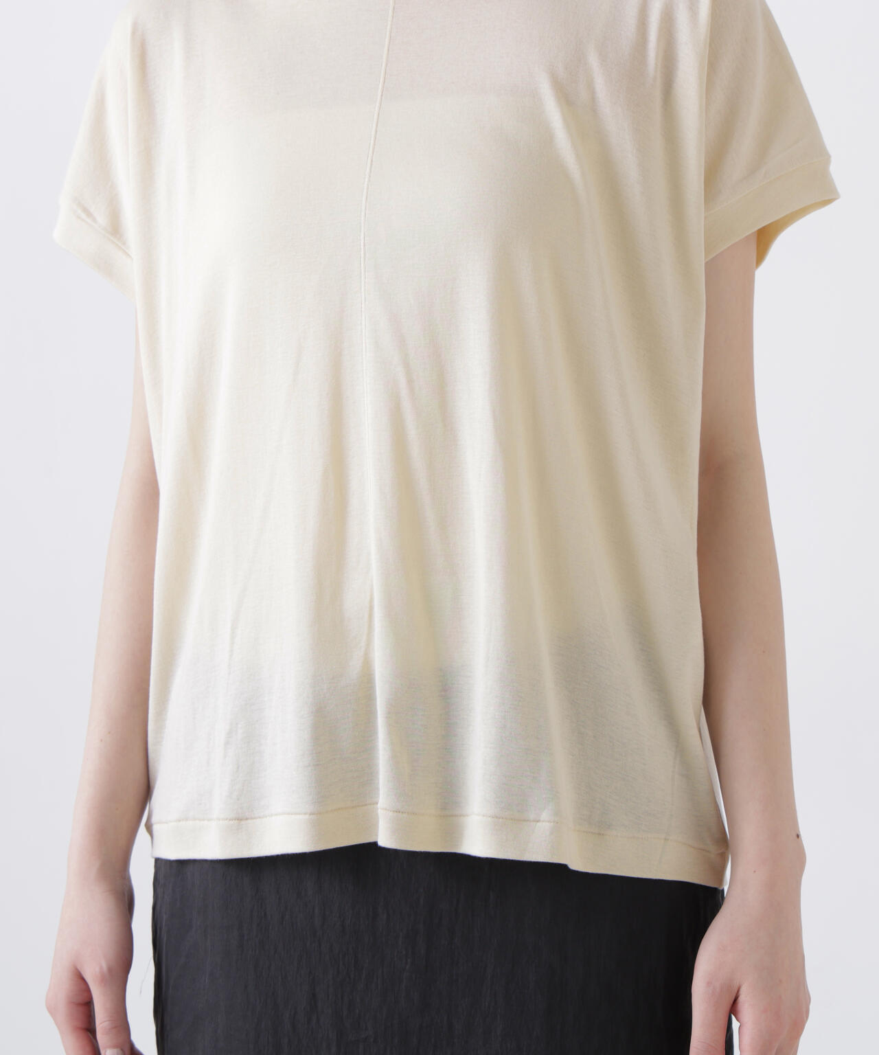 168cm B81cm W60cm H89cm 着用サイズ：2