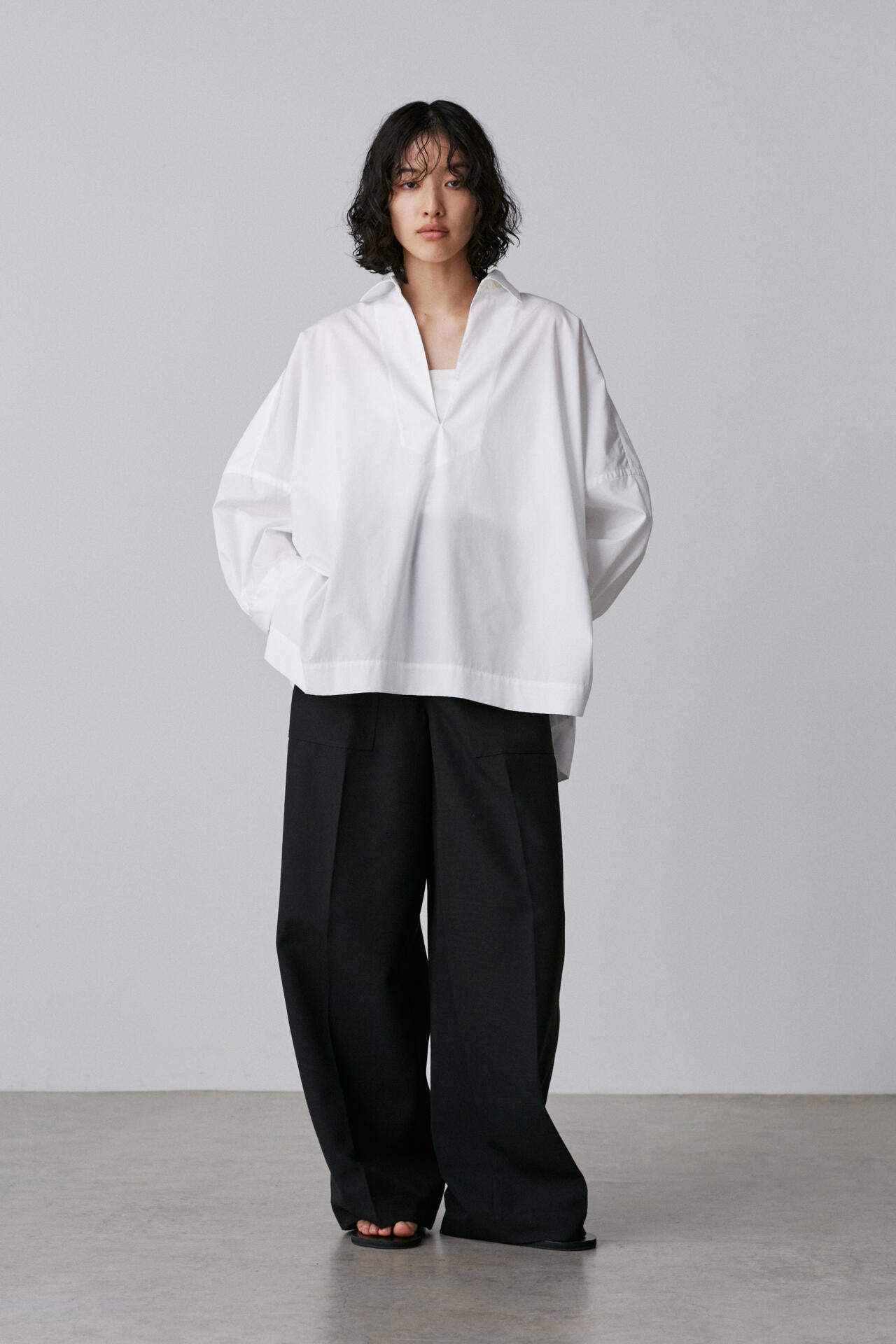 YLEVE / RECYCLE POLYESTER TROUSERS