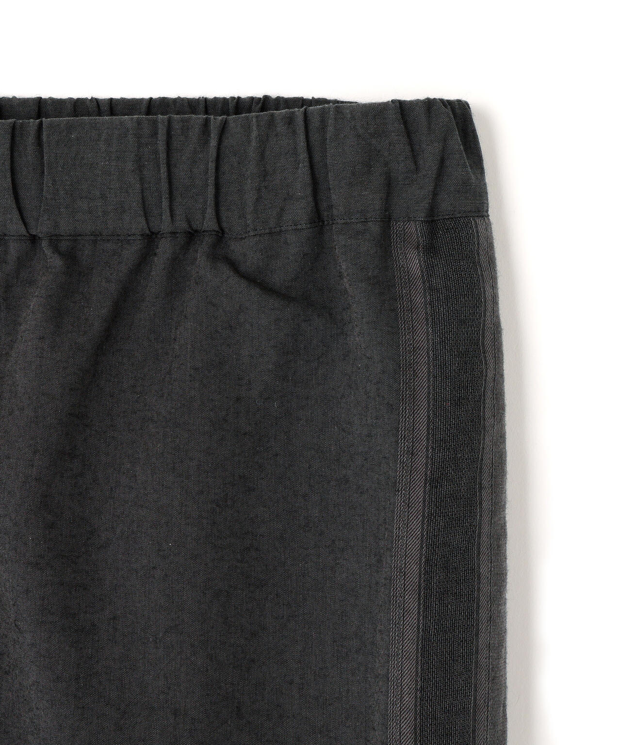 YLEVE / DOBBY STRIPE CHAMBRAY EASY TROUSERS